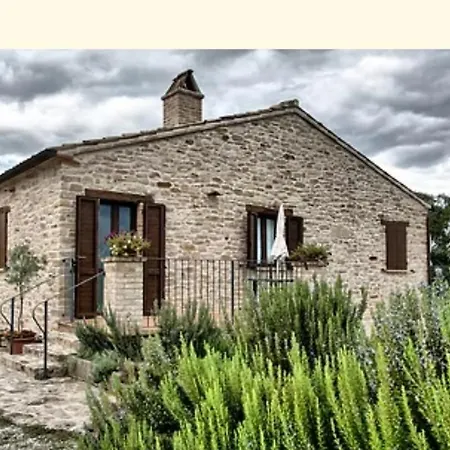 Hébergement de vacances L'aurora 13 Posti Letto *