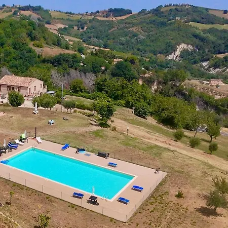 L'aurora 13 Posti Letto Hébergement de vacances Montelparo